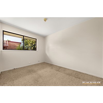 11 Wambool Street, Narrabundah ACT 2604