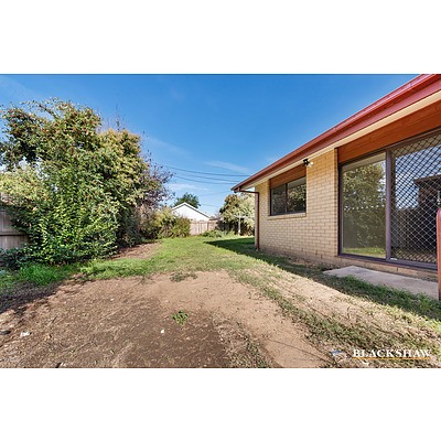 11 Wambool Street, Narrabundah ACT 2604