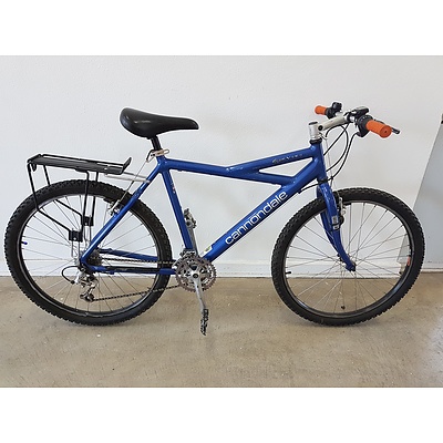 Cannondale Killer V500 21 Speed Mountain Bike