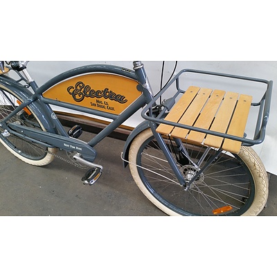 Electra Cruiser 17 Inch Three Speed Bicycle