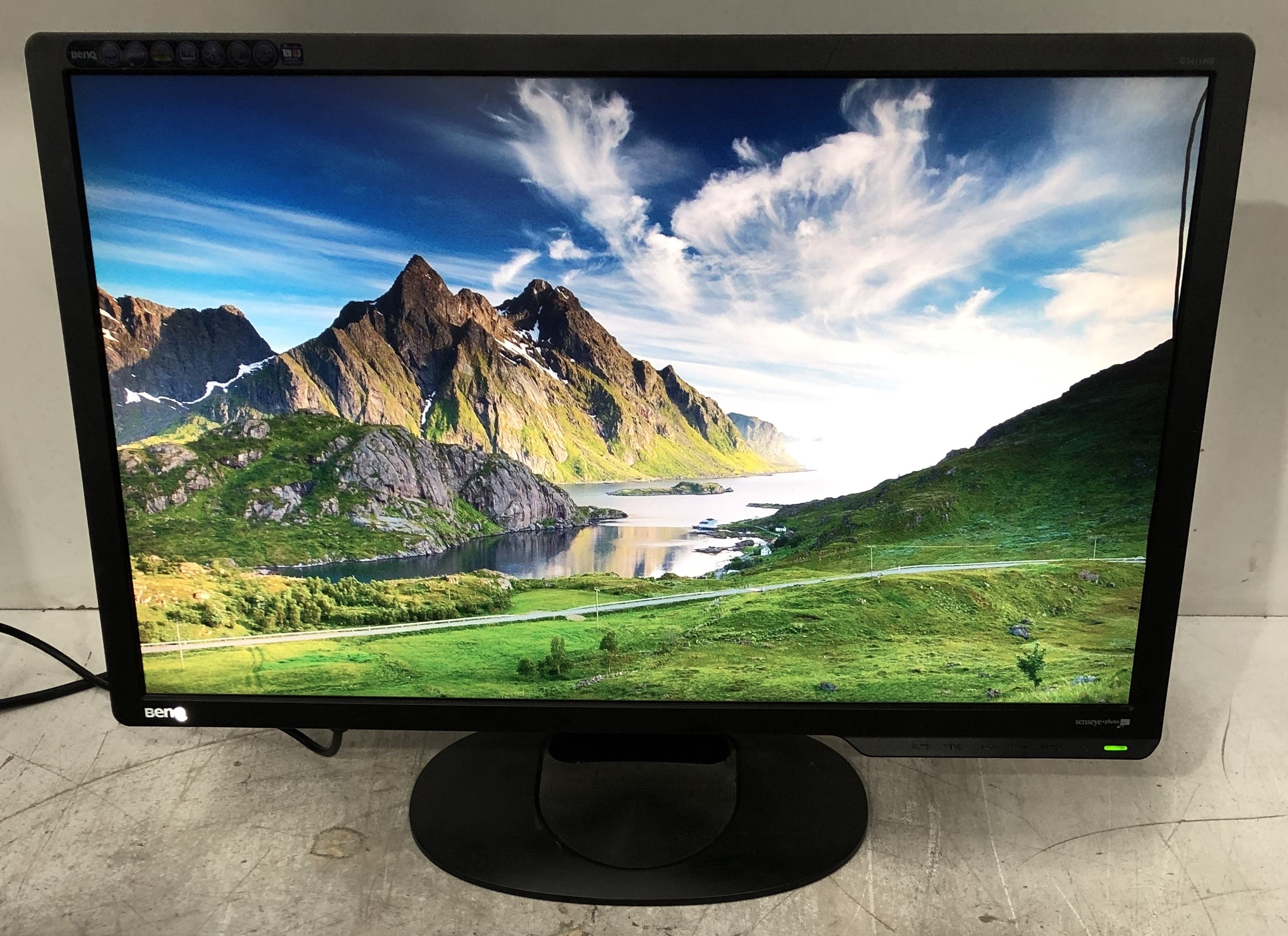 DELL - 週末特価 BENQ ディスプレイ ET-0027-B G2411HD 24インチ DELL - 週末特価 BENQ ディスプレイ ET-0027-B G2411HD 24インチ