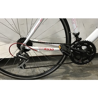Momentum R330 Raod Bike