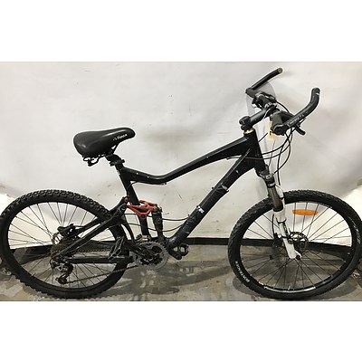 Giant Reign Mountain Bike