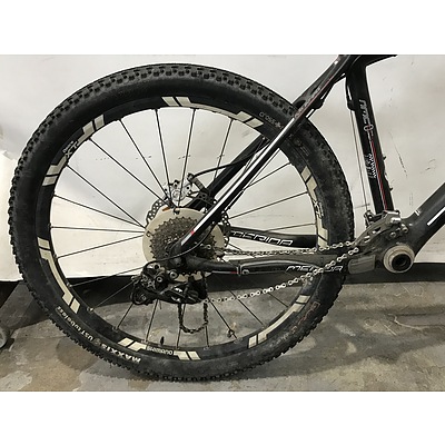 Merida 0.9 1000 Mountain Bike