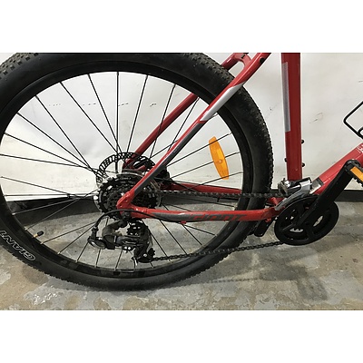 Giant ATX Mountain Bike