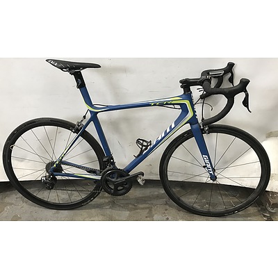 Giant TCR Road Bike