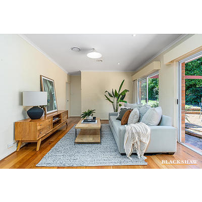 10 Bedford Street, Deakin ACT 2600