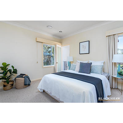 10 Bedford Street, Deakin ACT 2600