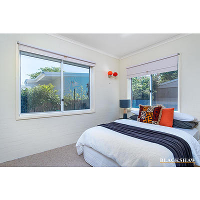 10 Bedford Street, Deakin ACT 2600