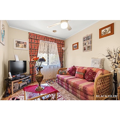 127 Eggleston Crescent, Chifley ACT 2606