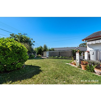 127 Eggleston Crescent, Chifley ACT 2606