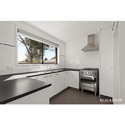 4 Parfitt Crescent, Calwell ACT 2905