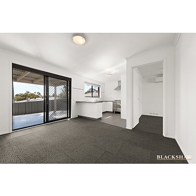 4 Parfitt Crescent, Calwell ACT 2905