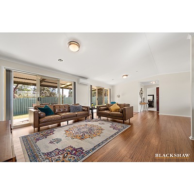 8B Kayser Place, Monash ACT 2904