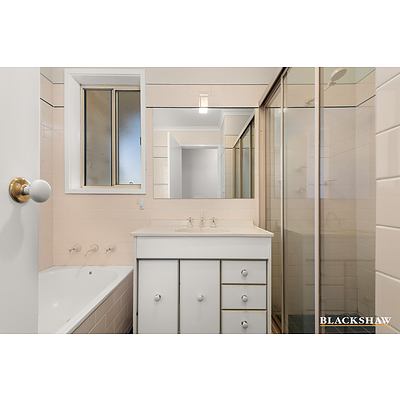8B Kayser Place, Monash ACT 2904