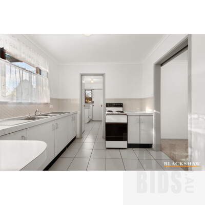 8/121 Keverstone Circuit, Isabella Plains ACT 2905