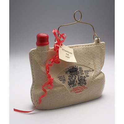 Ettamogah Pub Port in Stoneware Cooler Bag Decanter