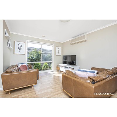 6 Yerrabi Place, Ngunnawal ACT 2913
