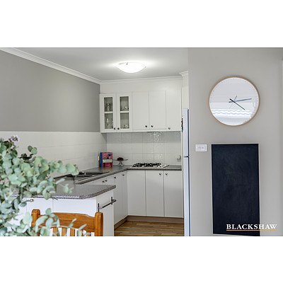 6 Yerrabi Place, Ngunnawal ACT 2913