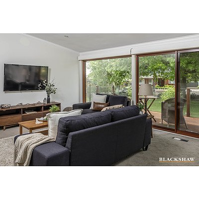 9 Lambert Street, Lyneham ACT 2602