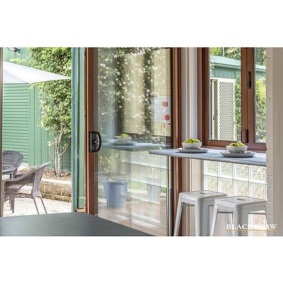 9 Lambert Street, Lyneham ACT 2602