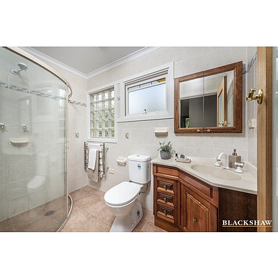 9 Lambert Street, Lyneham ACT 2602