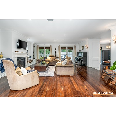 95 Strickland Crescent, Deakin ACT 2600