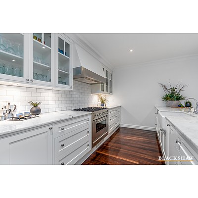 95 Strickland Crescent, Deakin ACT 2600