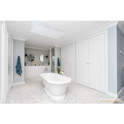 95 Strickland Crescent, Deakin ACT 2600
