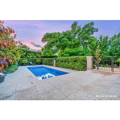 95 Strickland Crescent, Deakin ACT 2600