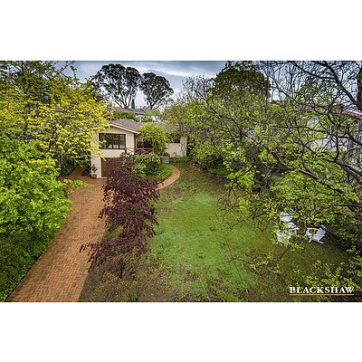 16 Hamelin Crescent, Narrabundah ACT 2604