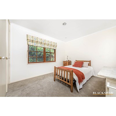 16 Hamelin Crescent, Narrabundah ACT 2604