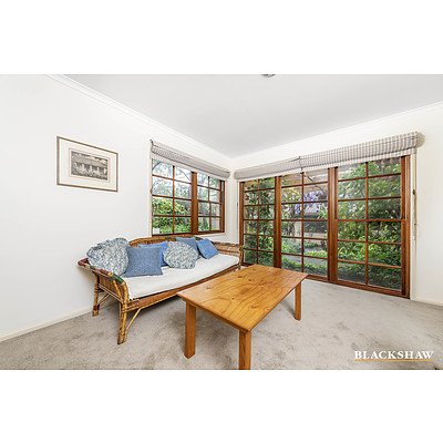 16 Hamelin Crescent, Narrabundah ACT 2604