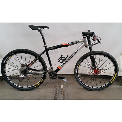 Cannondale Siemans 7 Speed Mountain Bike