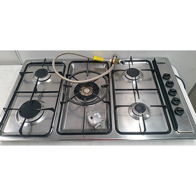 Technika Five Burner Natural Gas Cooktop