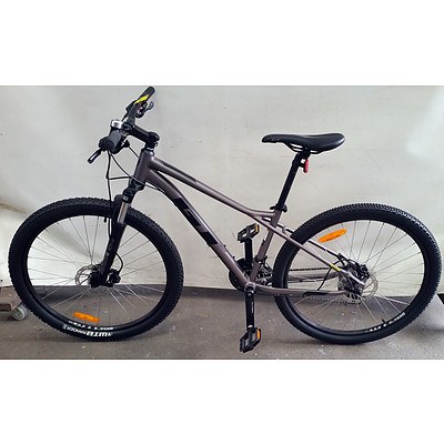 GT Aggressor Expert24 Speed Mountain Bike