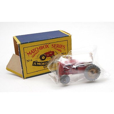 Moko Lesney 'Matchbox' Series No 4 'Massey Harris Tractor'