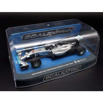 Scalextric, 2015 Mercedes AMG Petronas F1 Hybrid, Lewis Hamilton, 1:32 Scale Model