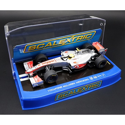 Scalextric, 2013 McLaren Mercedes Vodafone Sergio Perez No 6, 1:32 Scale Model
