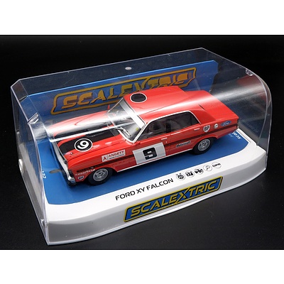 Scalextric, 1973 Ford XY Falcon GTHO Phase III ATCC, 1:32 Scale Model