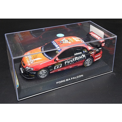 Scalextric, Ford Falcon BA Dick Johnson Racing, 1:32 Scale Model 