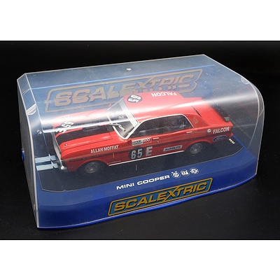 Scalextric, Ford XY GT Allan Moffat in Wrong Box, 1:32 Scale Model