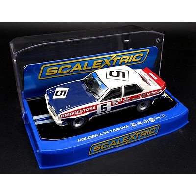 Scalextric, Holden L34 Torana Bathurst Winner Peter Brock in Wrong Box, 1:32 Scale Model