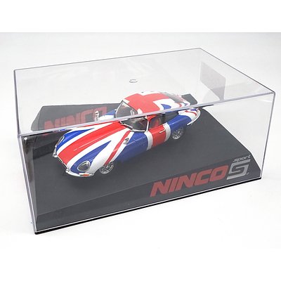 Ninco, Jaguar E Type Coupe Union Jack, 1:32 Scale Model