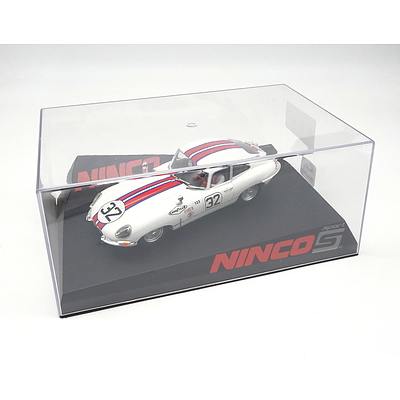 Ninco, Jaguar E Type Roadster British Green, 1:32 Scale Model