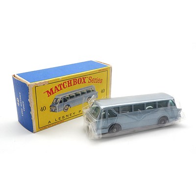 Lesney Matchbox Series No 40 - Long Distance Coach