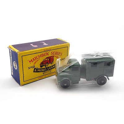 Moko Lesney Matchbox Series No 68 - Army Wireless Truck