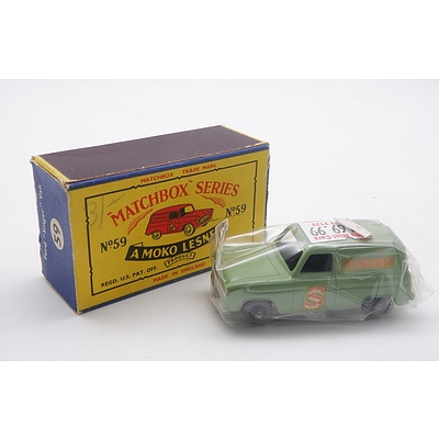 Moko Lesney Matchbox Series No 59 - Ford Singer Van