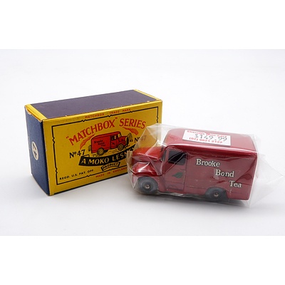 Moko Lesney Matchbox Series No 47 - Trojan Van