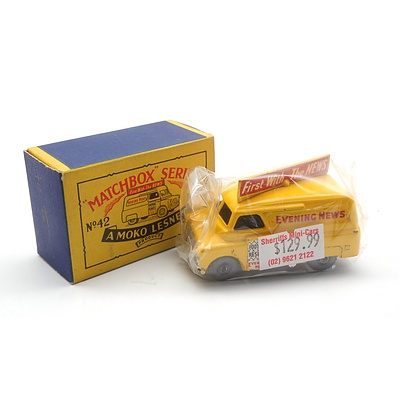 Moko Lesney Matchbox Series No 42 - Evening News Van